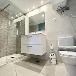 Candy Cotton - Ac, Desk With Natural Light, Pool, Terrace And High Speed Internet