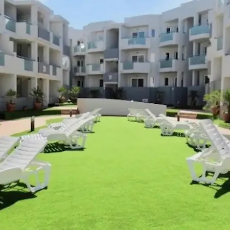 Apartman Candy Cotton - Ac, Desk With Natural Light, Pool, Terrace And High Speed Internet