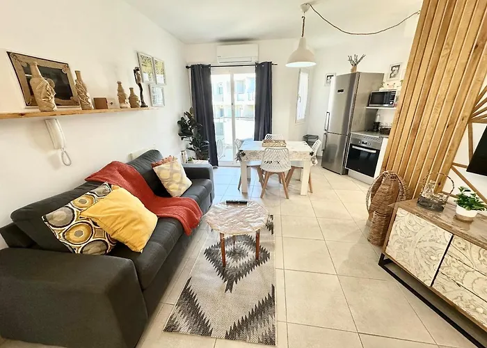 Candy Cotton - Ac, Desk With Natural Light, Pool, Terrace And High Speed Internet * Коральео